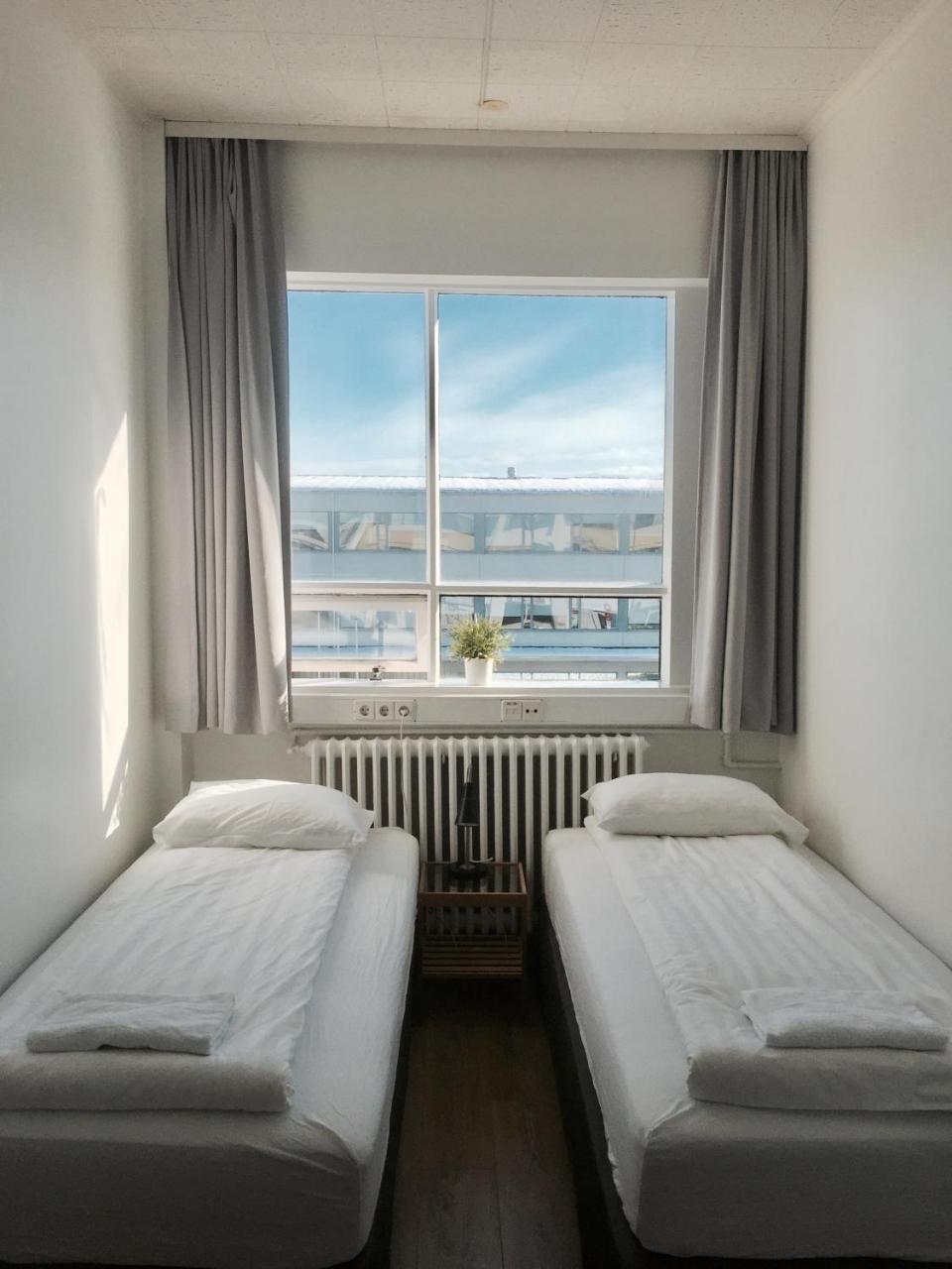 Atlantic Apartments & Rooms